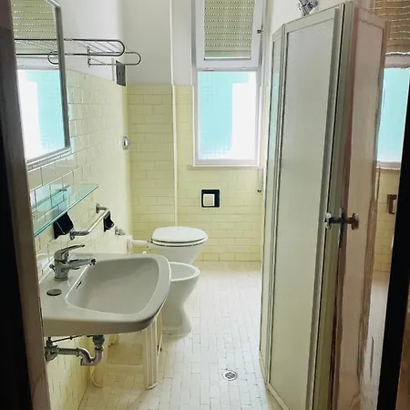 Hla Fenice Otel 3*