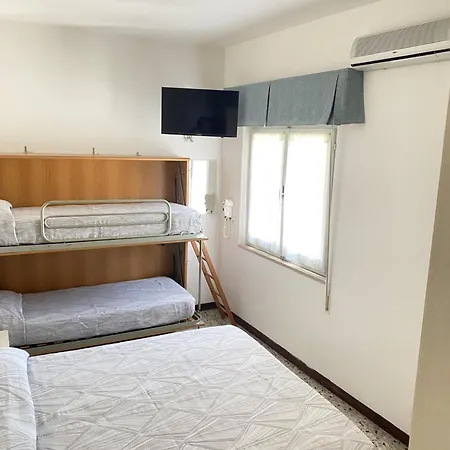 Hla Fenice Otel