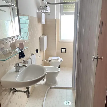 Otel Hla Fenice Cattolica