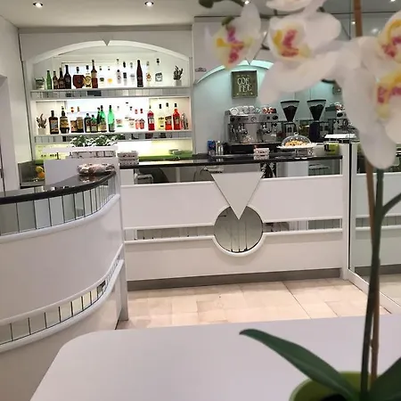 Hla Fenice Otel Cattolica